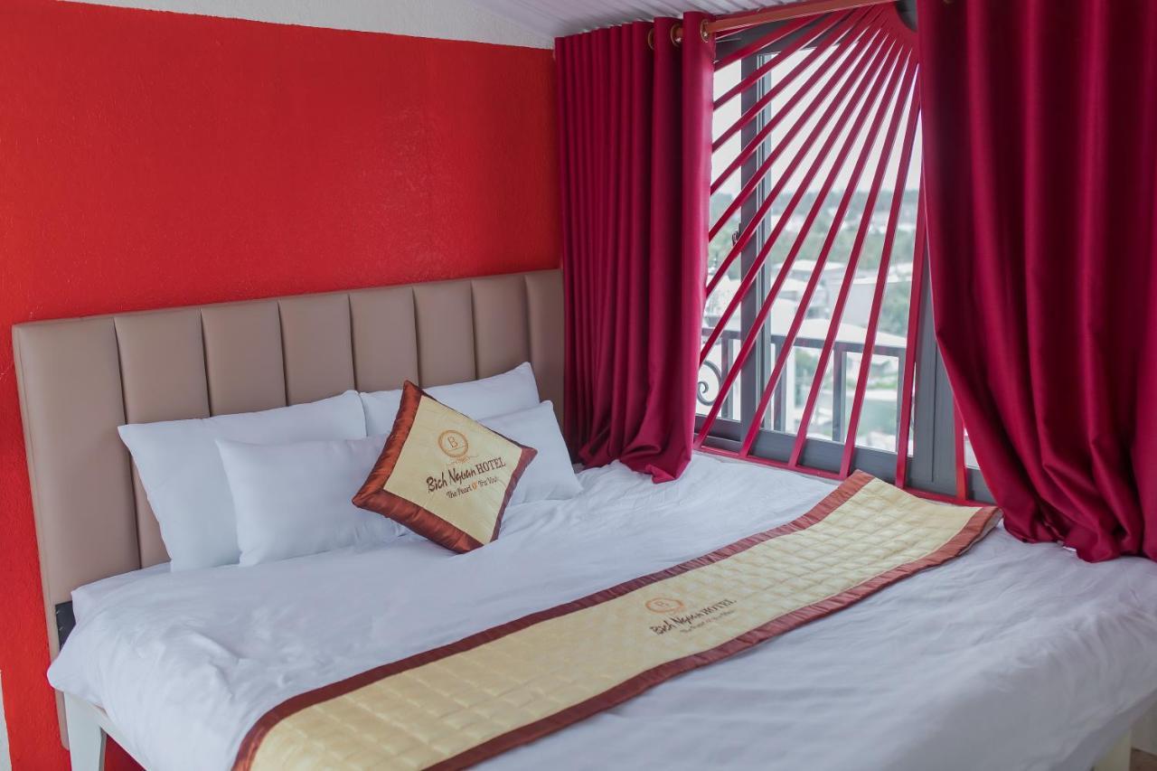 Bich Ngoan Hotel Tra Vinh Exterior photo